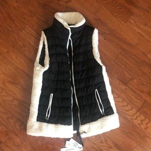 Faux Fur Sleeveless Jacket